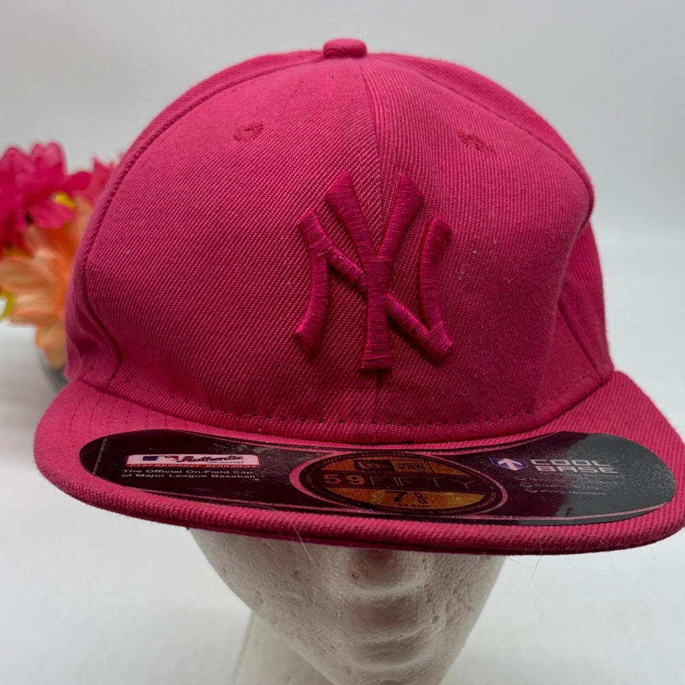59 Fifty Hot Pink New York Yankees Flat Bill Baseball Cap HT9032